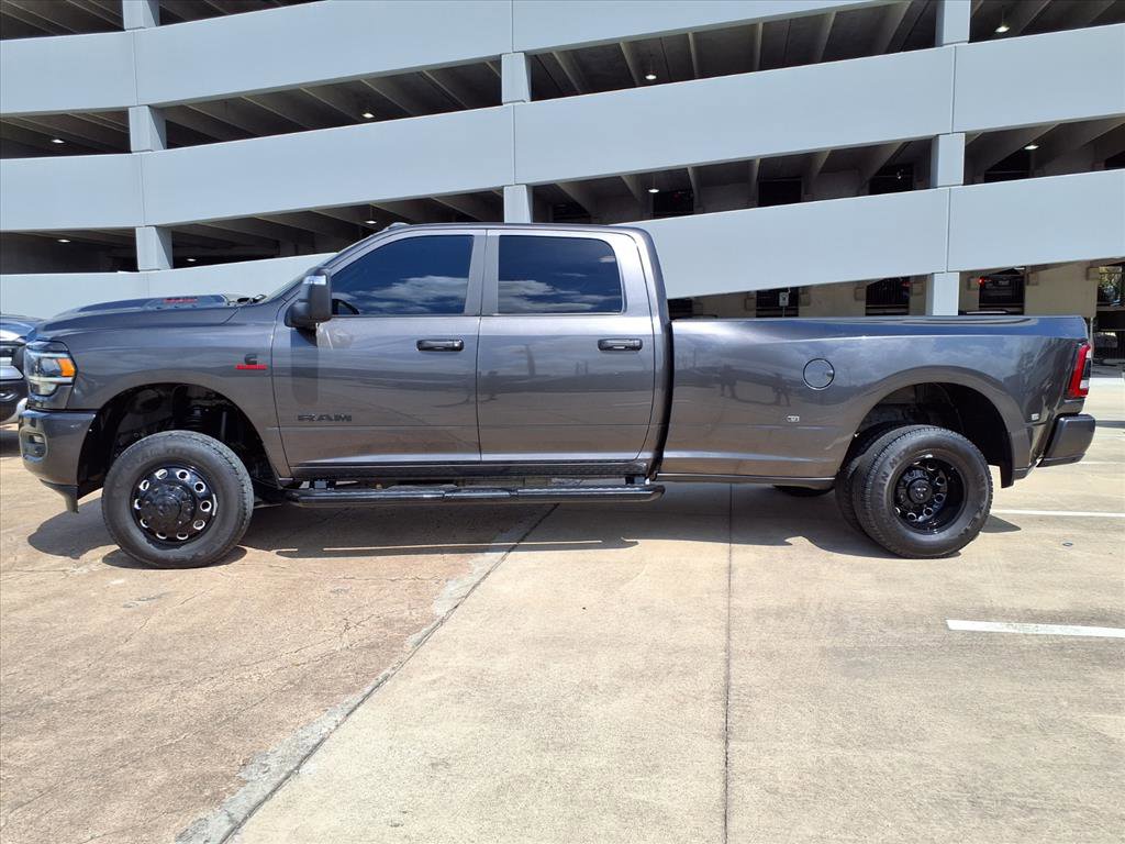 Used 2024 RAM 3500 Laramie w/ Night Edition image 24