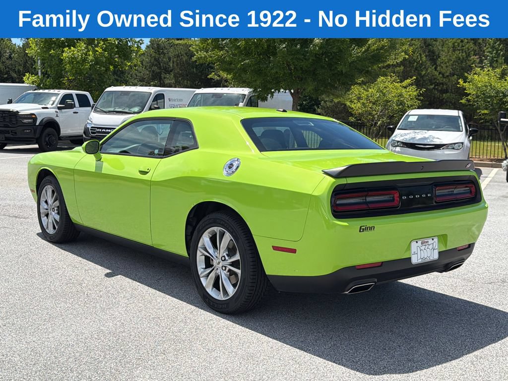 Used 2023 Dodge Challenger SXT AWD/4WD image 5