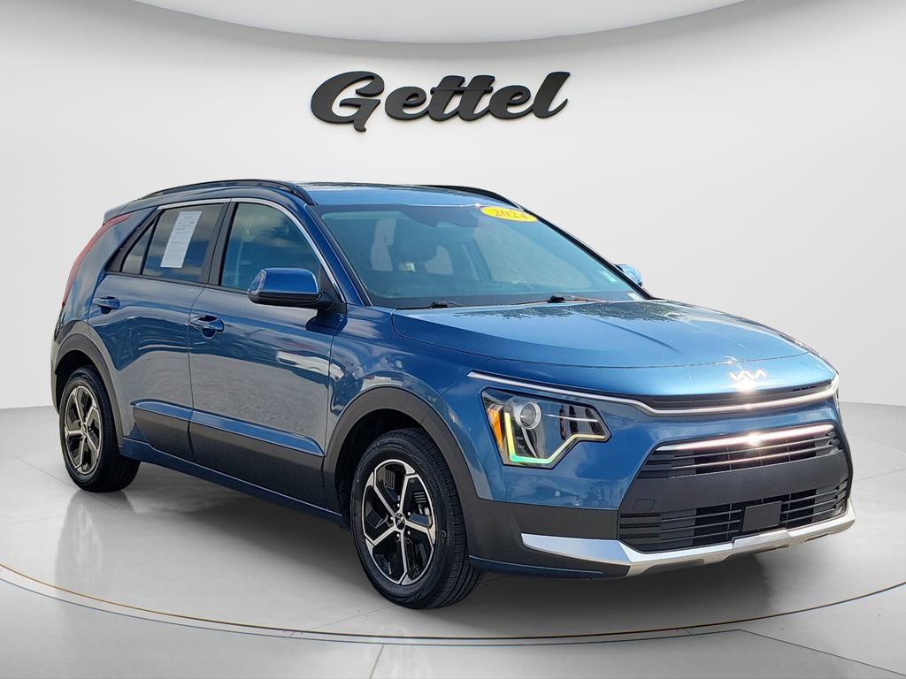 Used 2024 Kia Niro EX FWD image 3