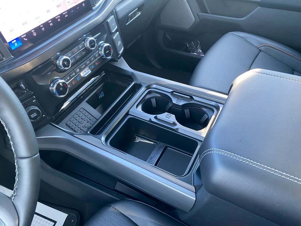 New 2026 Ford F250 Lariat image 25