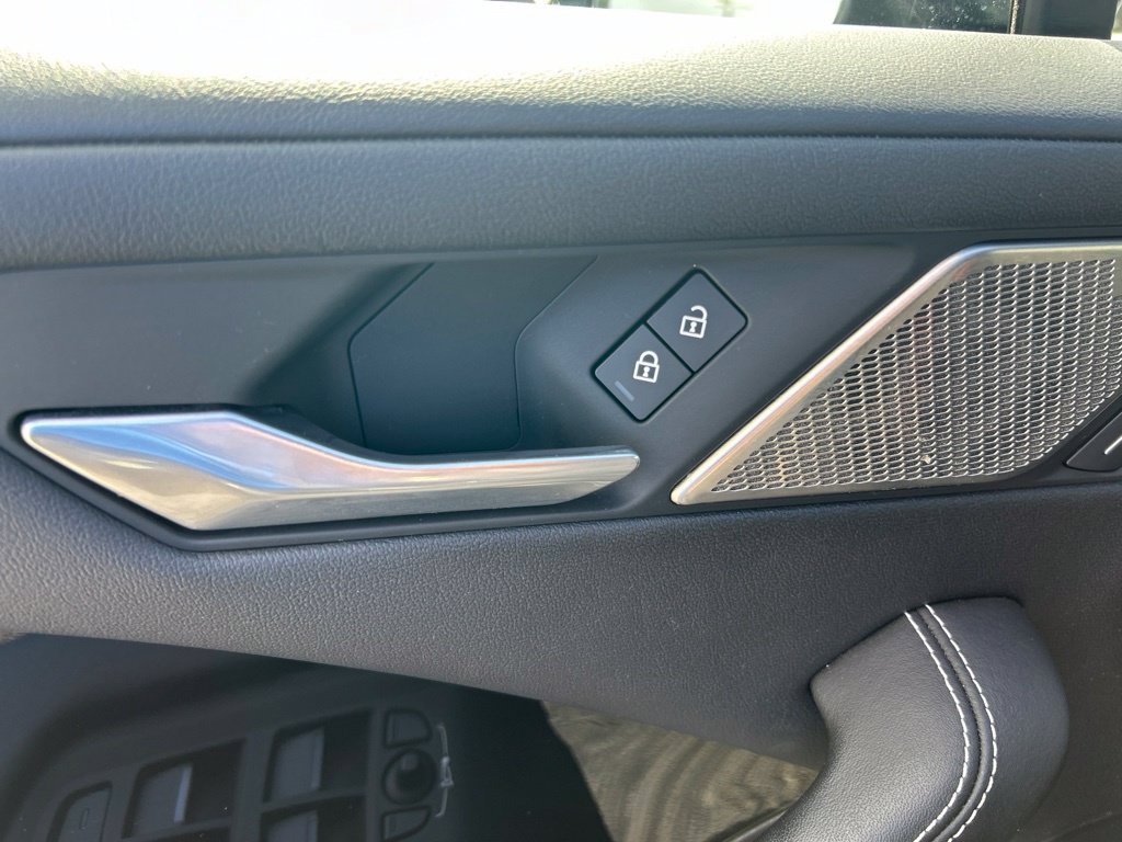 Used 2022 Jaguar I-PACE HSE AWD/4WD image 38