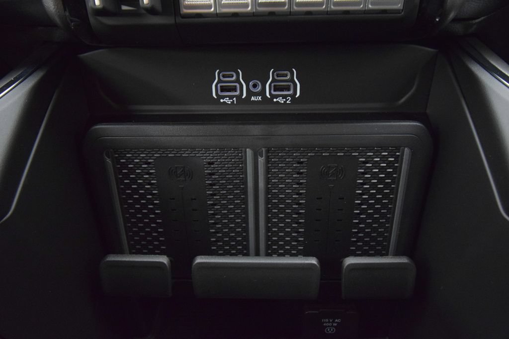 New 2026 RAM 2500 Laramie AWD/4WD image 27