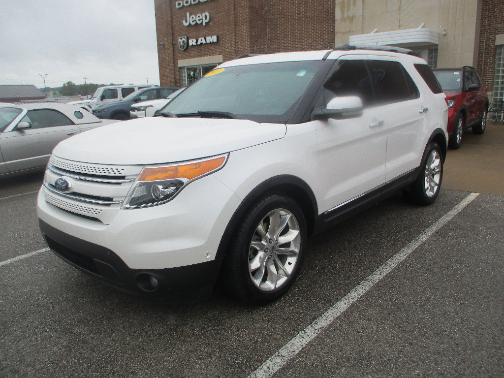 Used 2011 Ford Explorer Limited w/ 302A Rapid Spec Order Code FWD image 3