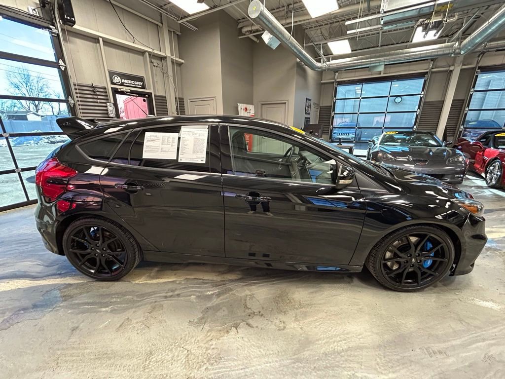 Used 2017 Ford Focus RS image 28