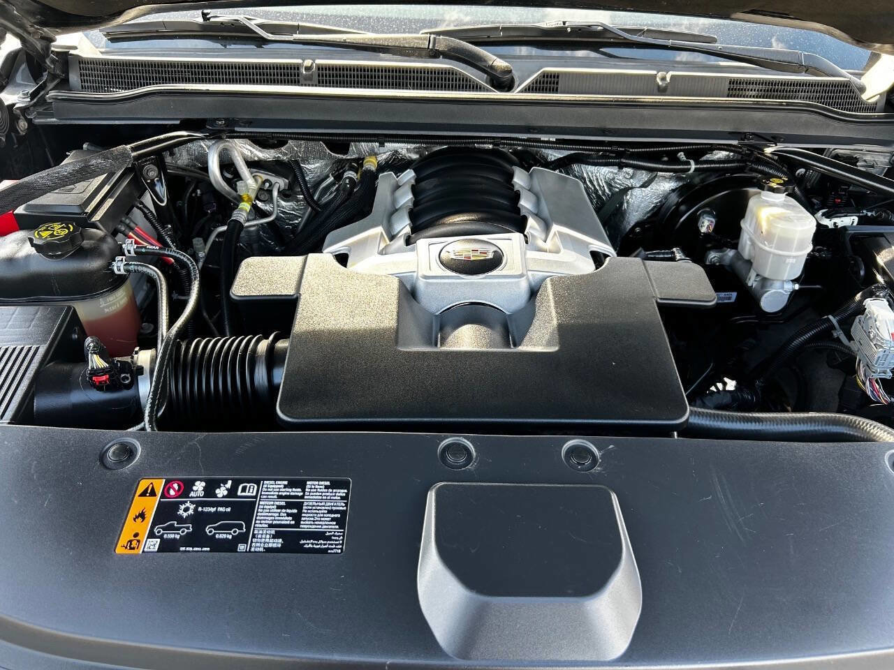 Used 2017 Cadillac Escalade 2WD image 20