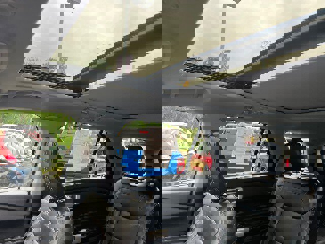 Certified 2022 Ford Explorer Limited w/ Equipment Group 301A image 9