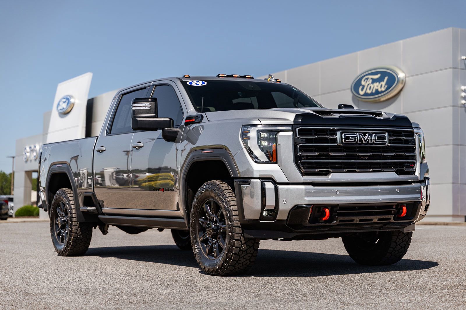 Used 2024 GMC Sierra 2500 AT4 w/ AT4 Premium Plus Package