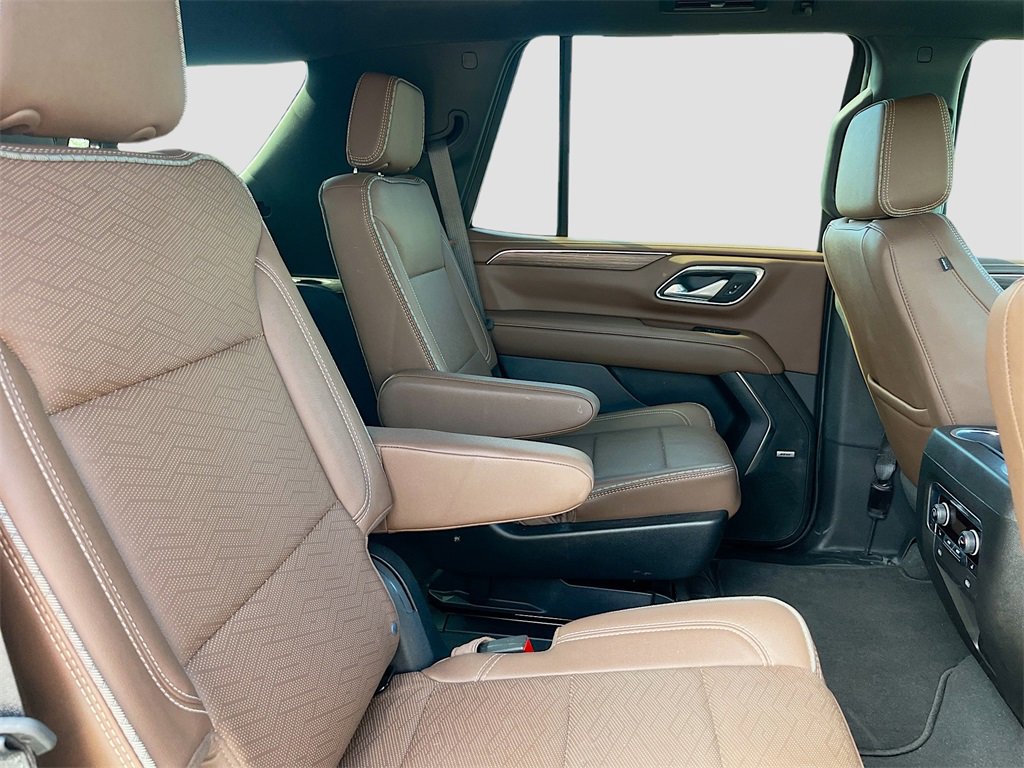 Used 2023 Chevrolet Tahoe High Country image 30