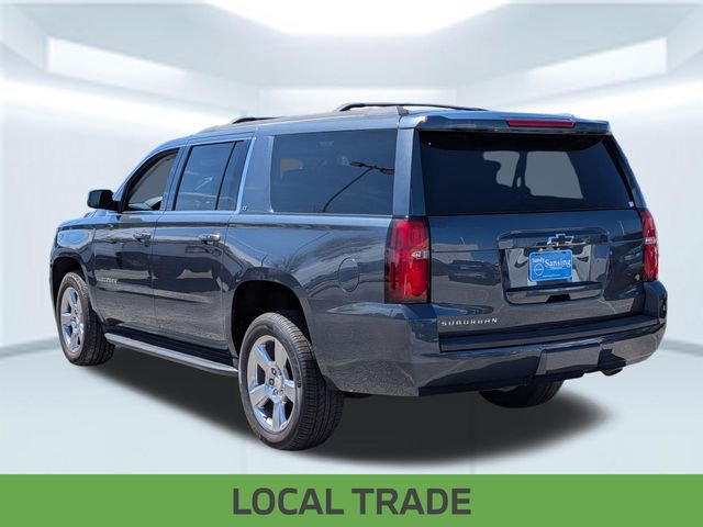Used 2019 Chevrolet Suburban LT w/ Luxury Package image 2