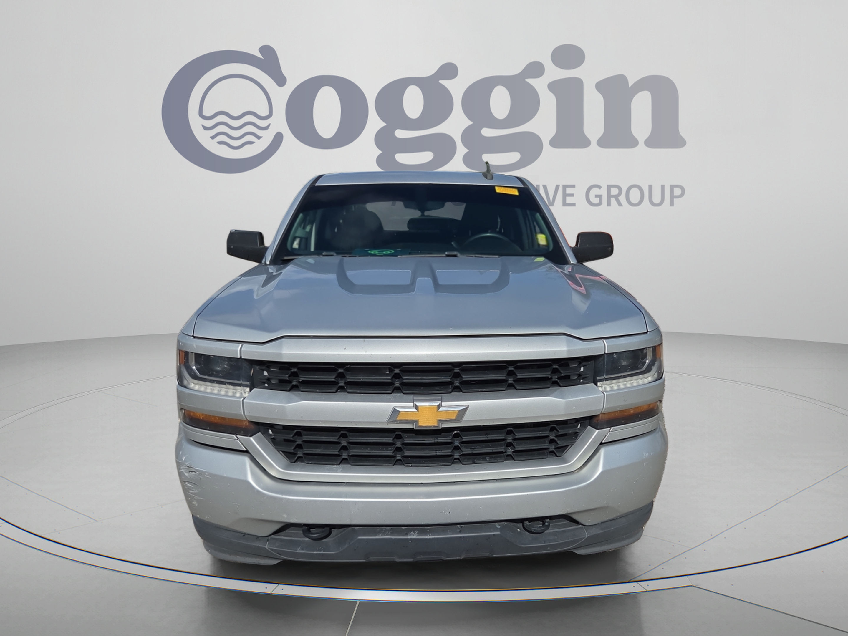 Used 2017 Chevrolet Silverado 1500 Custom w/ Custom Convenience Package RWD image 8