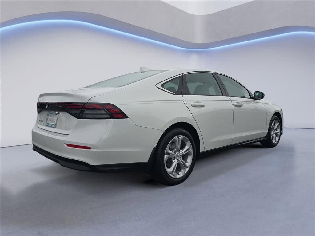 New 2025 Honda Accord LX image 5