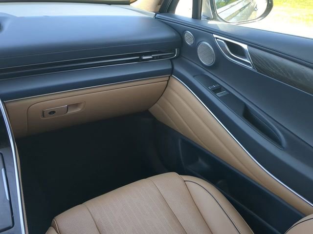 Used 2023 Genesis GV80 3.5T Advanced + AWD/4WD image 16