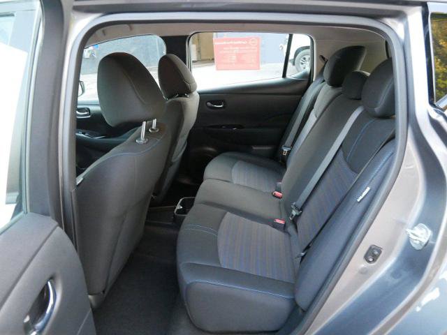 Certified 2025 Nissan Leaf SV Plus FWD image 12