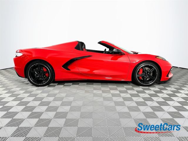 Used 2024 Chevrolet Corvette Stingray Preferred Conv w/ Z51 Performance Package RWD image 8