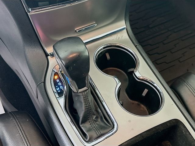 Used 2021 Jeep Grand Cherokee Laredo X image 17