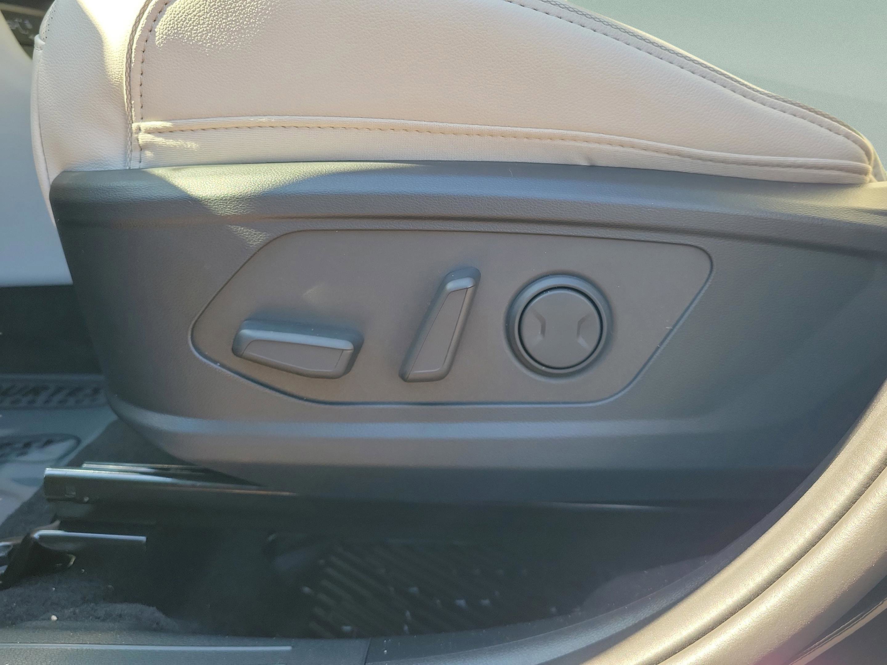 New 2026 Hyundai Tucson Limited image 21