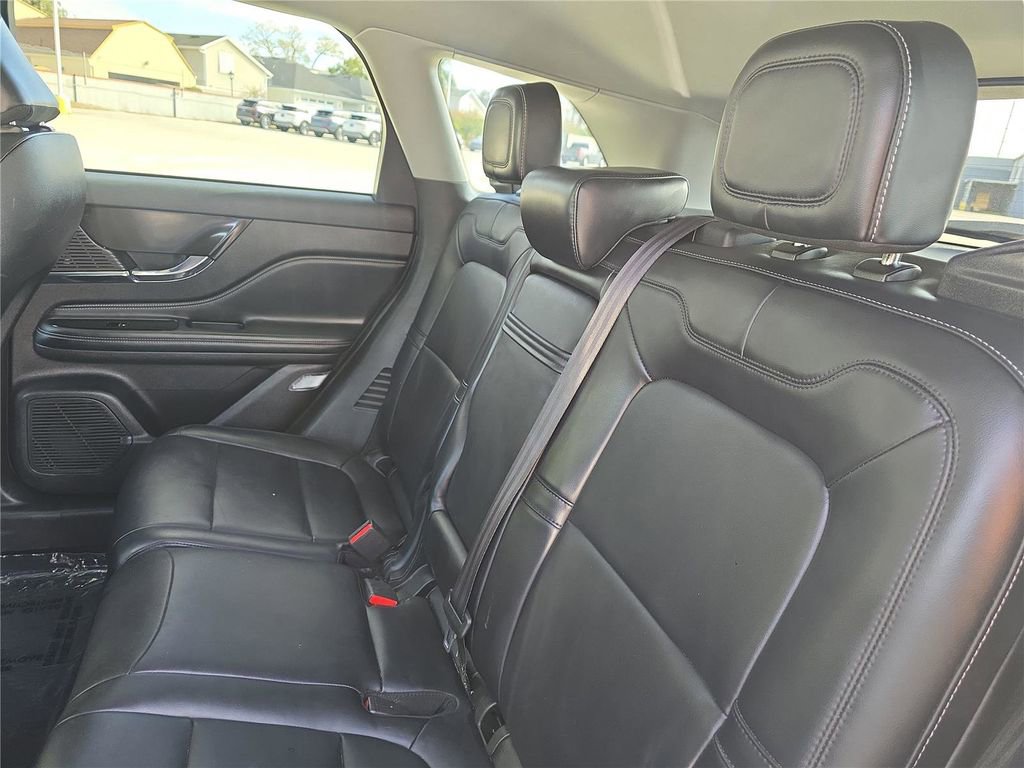 Used 2022 Lincoln Corsair FWD image 13