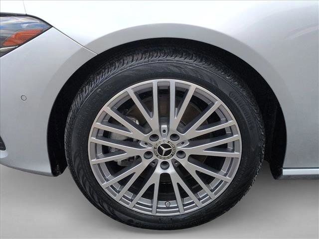 Used 2025 Mercedes-Benz CLA 250 4MATIC image 30