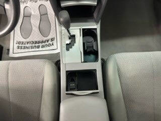 Used 2010 Toyota Camry FWD image 13
