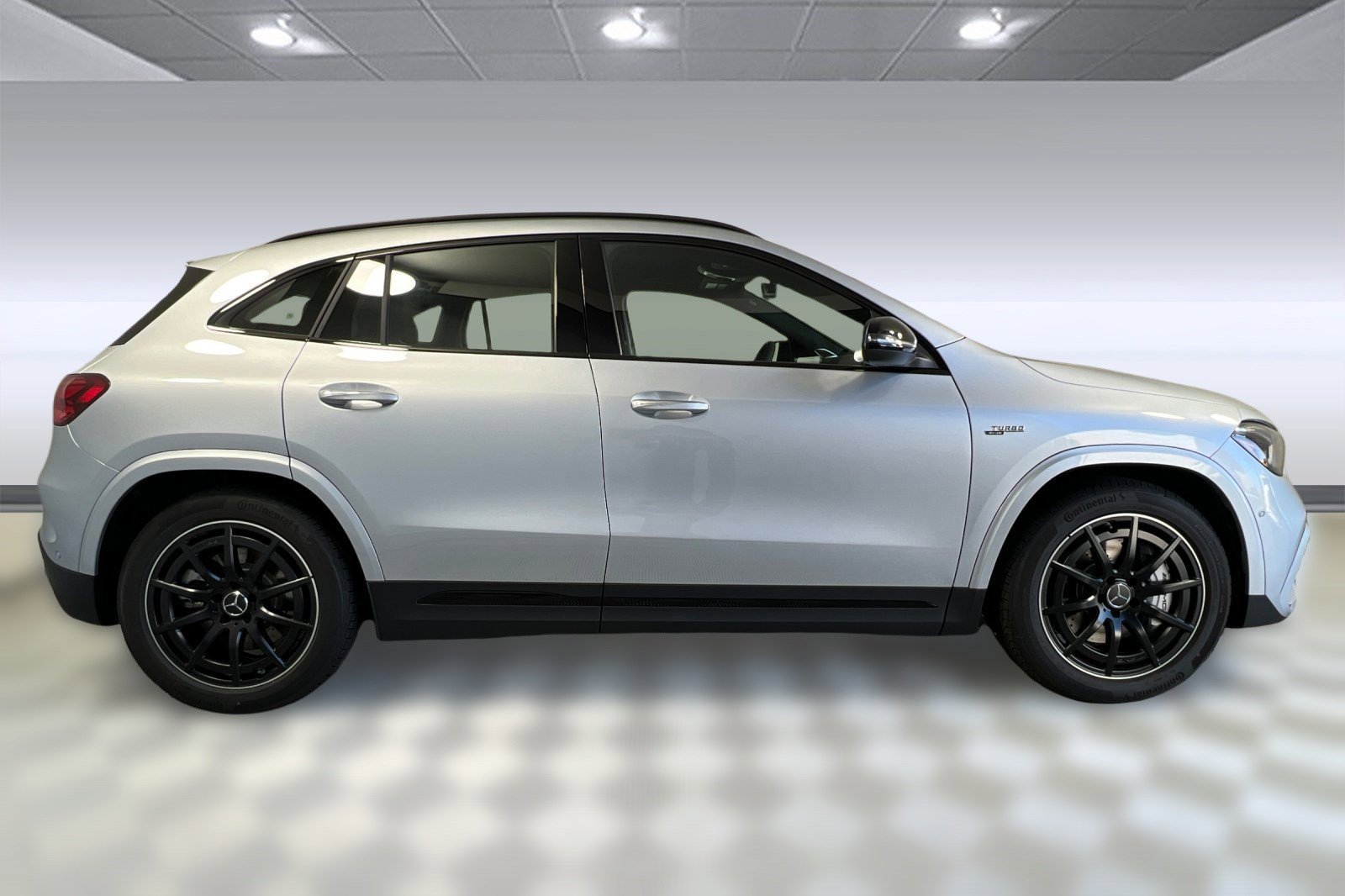 New 2026 Mercedes-Benz GLA 35 AMG 4MATIC image 7