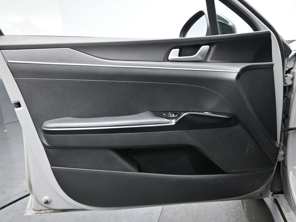 Used 2024 Kia K5 GT-Line image 27
