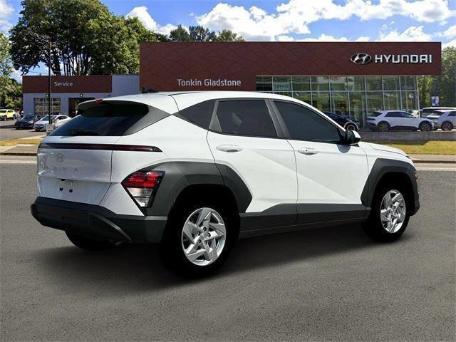 New 2026 Hyundai Kona SE image 8