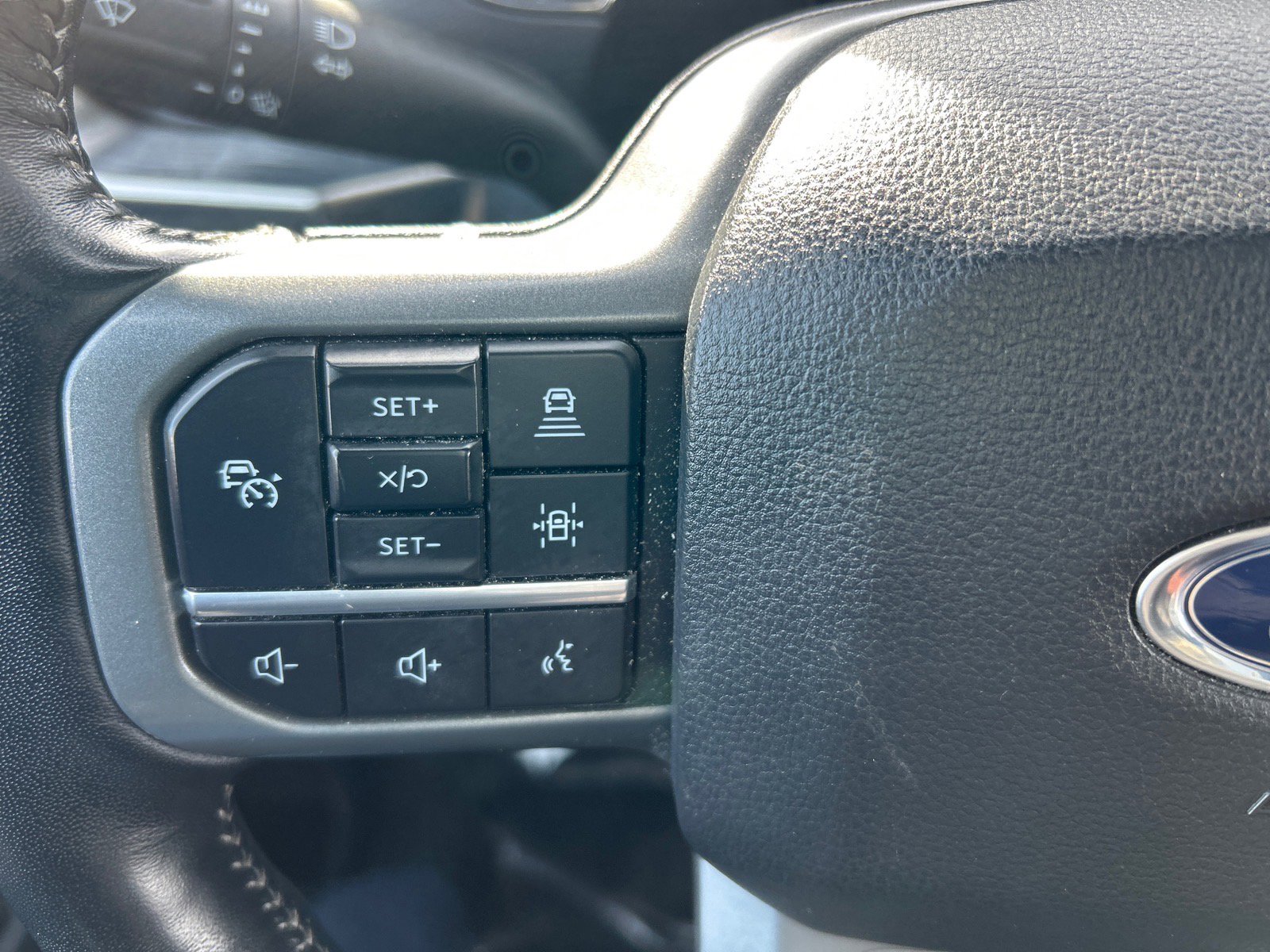 Certified 2022 Ford F150 Lariat w/ Max Trailer Tow Package image 25