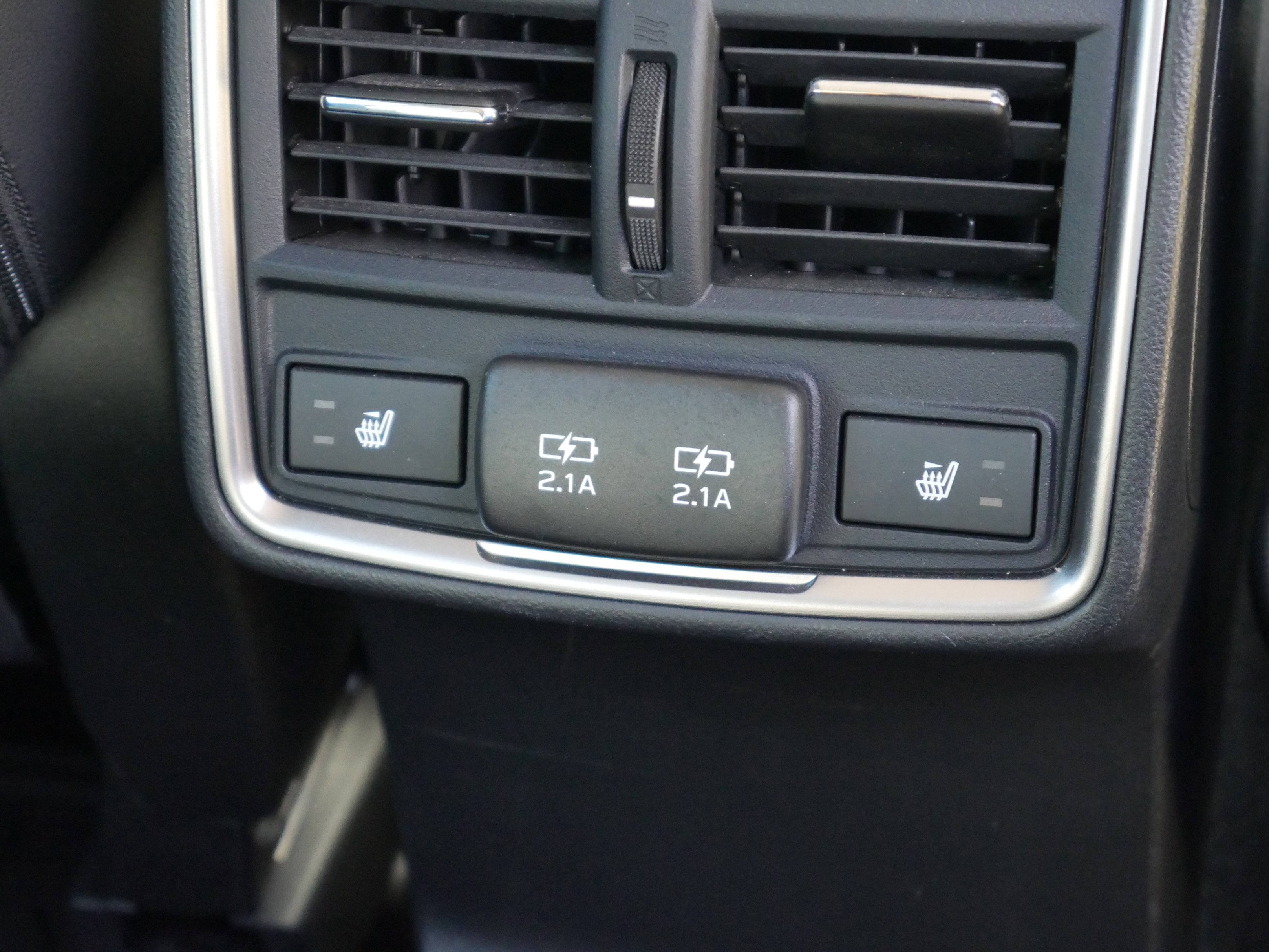 Used 2023 Subaru Forester Touring AWD/4WD image 33