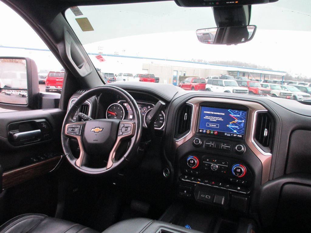 Used 2022 Chevrolet Silverado 2500 High Country w/ Technology Package image 23