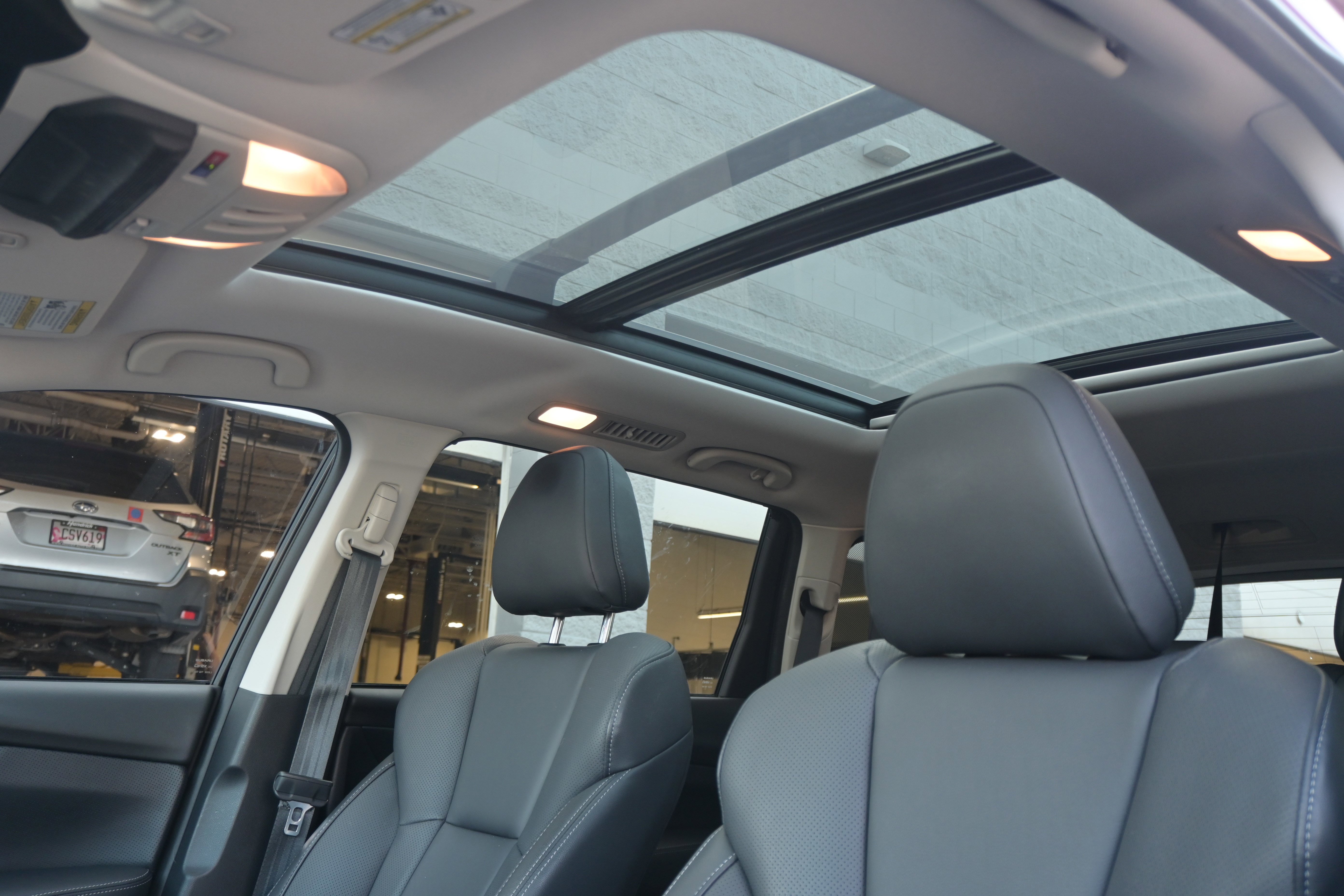 Certified 2023 Subaru Ascent Limited w/ Technology Package image 30