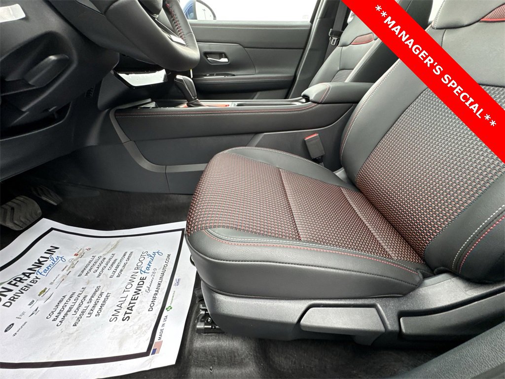 New 2025 Nissan Kicks SR w/ SR Premium Package image 12