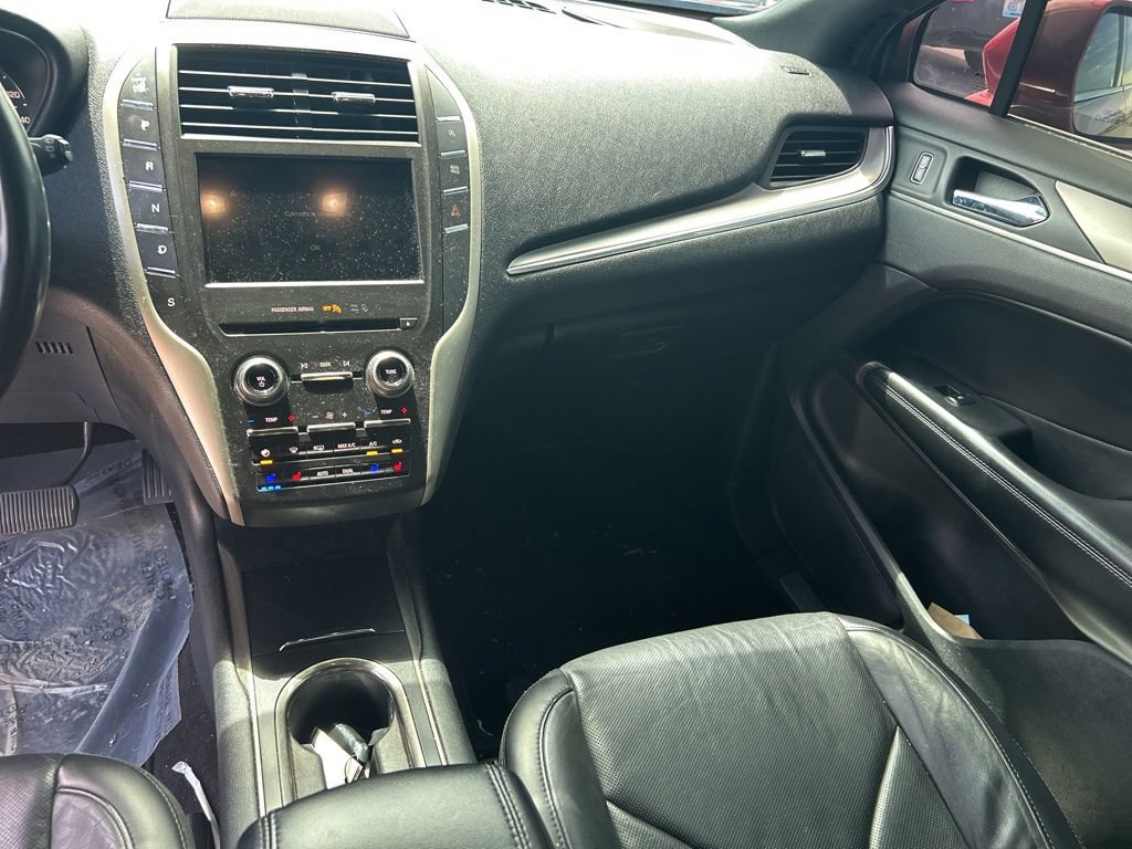 Used 2017 Lincoln MKC Reserve FWD image 12