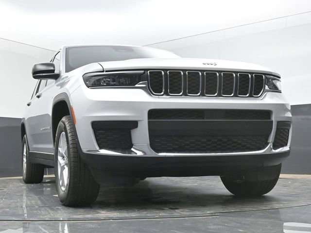 Used 2025 Jeep Grand Cherokee L Laredo w/ MOPAR Finishing Package AWD/4WD image 47