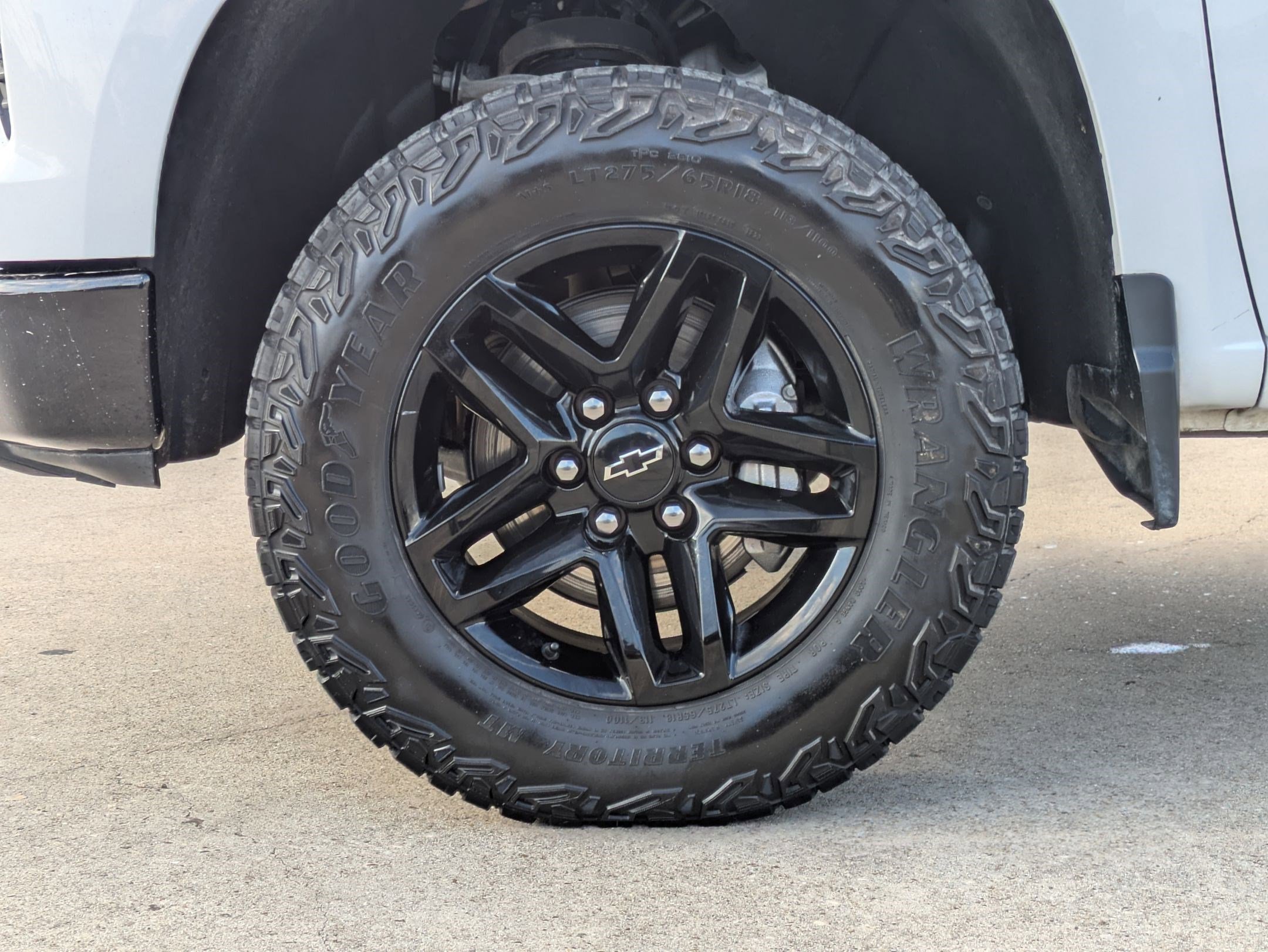 Used 2023 Chevrolet Silverado 1500 LT Trail Boss w/ Convenience Package II image 12