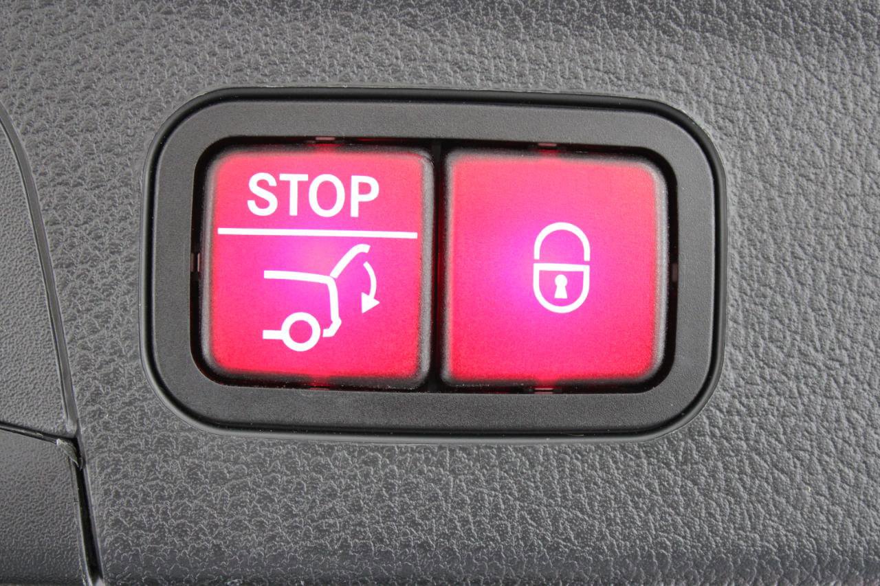 Used 2021 Mercedes-Benz GLE 450 4MATIC image 78