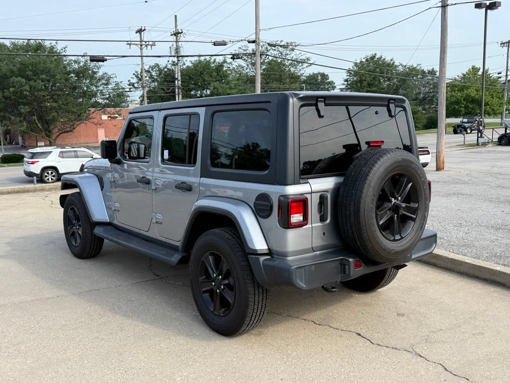 Used 2020 Jeep Wrangler Unlimited Sahara AWD/4WD image 8