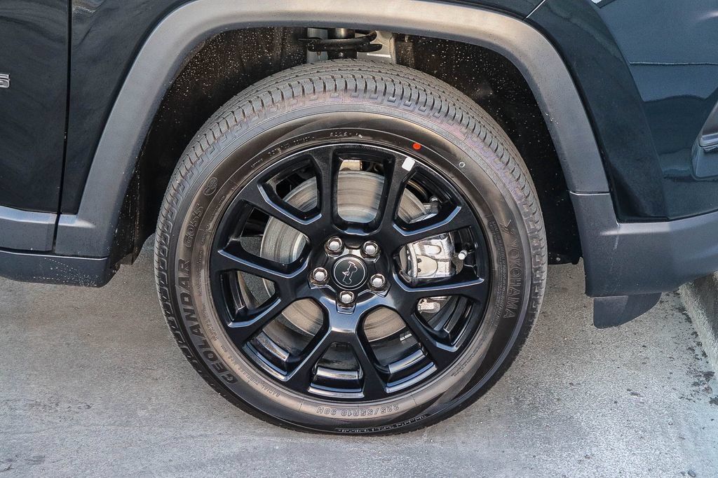 New 2026 Jeep Compass Latitude AWD/4WD image 11