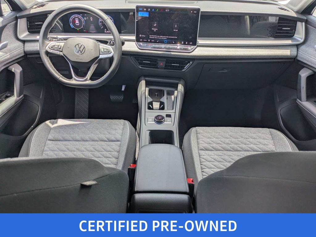 Used 2025 Volkswagen Tiguan S FWD image 2