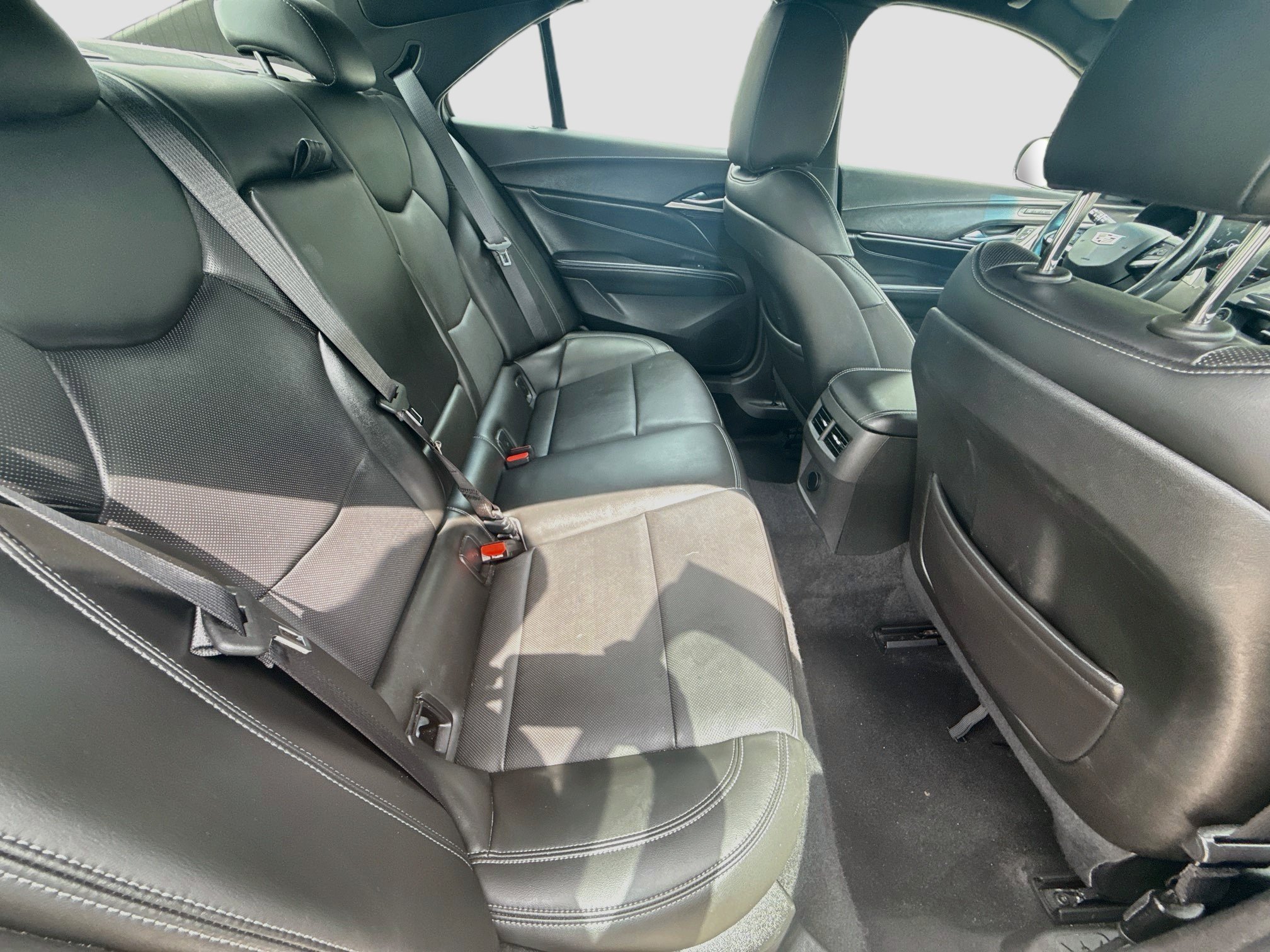Used 2023 Cadillac CT4 Premium Luxury RWD image 26