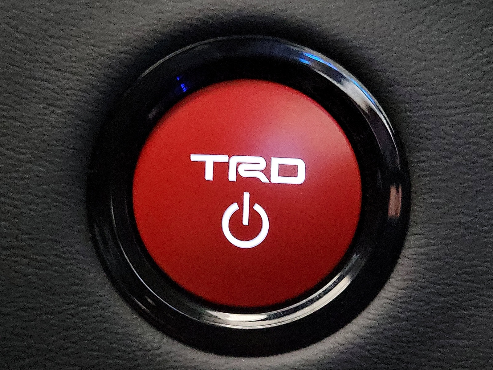 New 2026 Toyota Sequoia Platinum w/ TRD Off-Road Package image 17