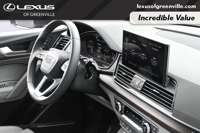 Used 2024 Audi Q5 2.0T Premium Plus w/ Premium Plus Package AWD/4WD image 29