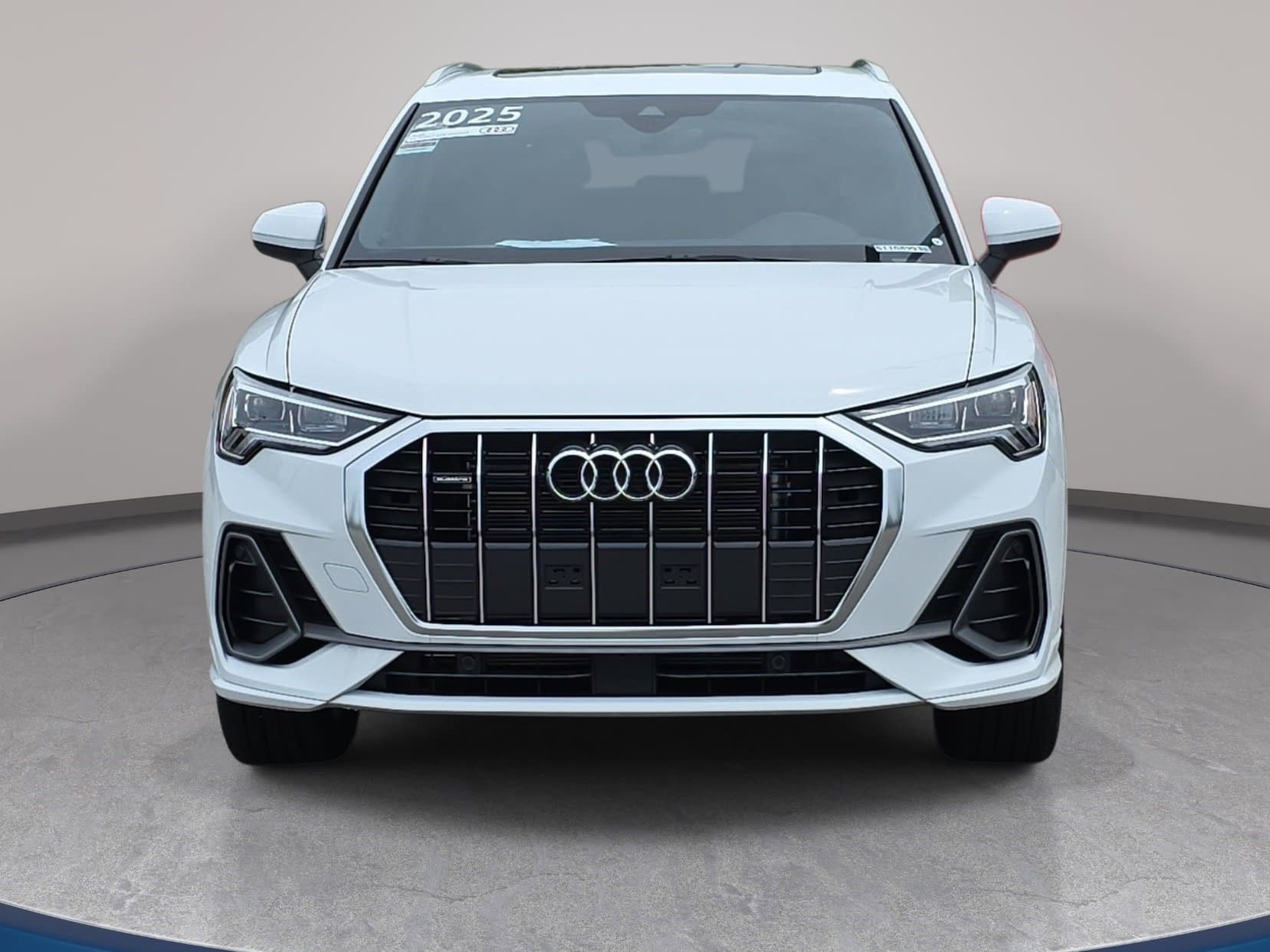Certified 2025 Audi Q3 2.0T Premium w/ Convenience Package AWD/4WD image 2