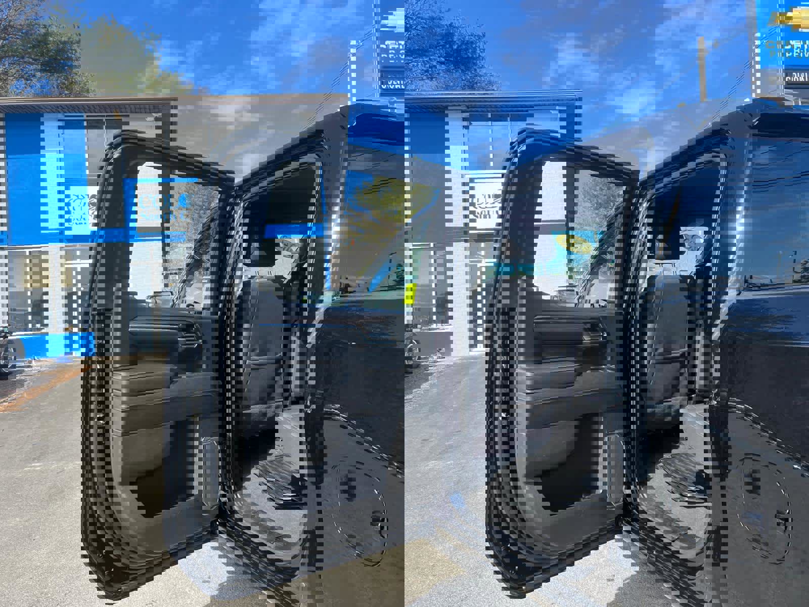 Certified 2023 Chevrolet Silverado 1500 LT image 31