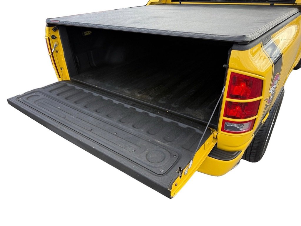 Used 2004 Dodge Ram 1500 Truck SLT w/ Sport Appearance Group image 11