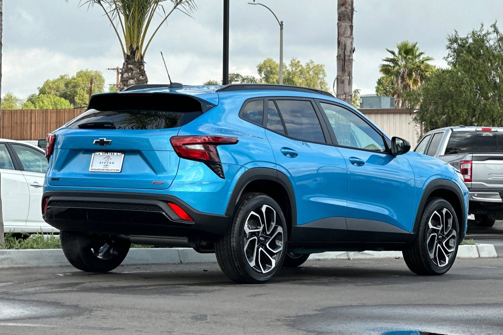 New 2026 Chevrolet Trax RS FWD image 4