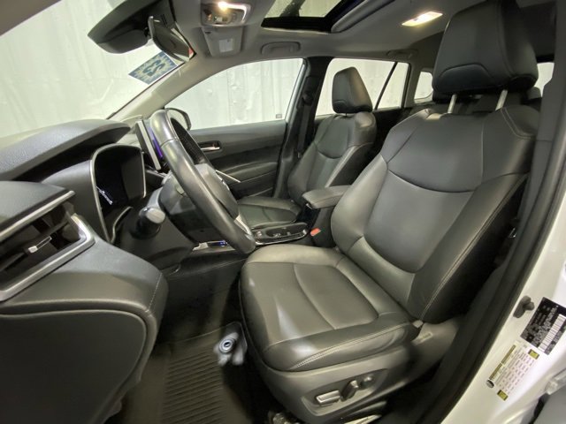 Certified 2023 Toyota Corolla Cross XLE w/ Convenience Package image 10