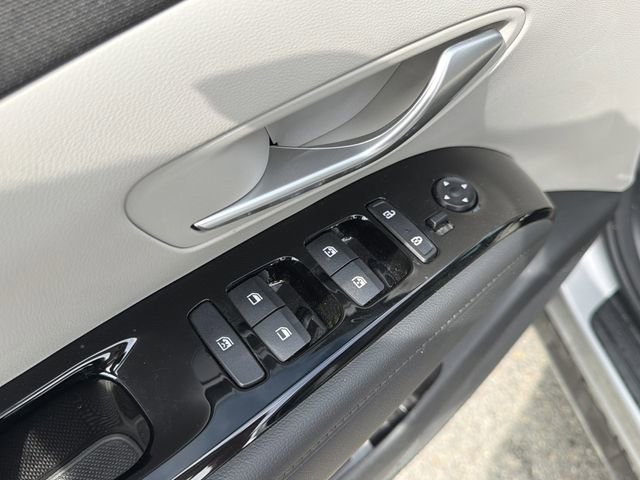 Used 2024 Hyundai Tucson Limited image 19