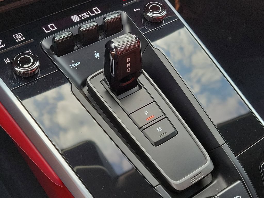 Certified 2022 Porsche 911 Turbo S AWD/4WD image 34