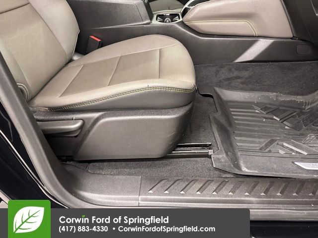 Used 2025 Chevrolet Colorado ZR2 w/ Technology Package image 16