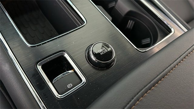 New 2026 Lincoln Aviator AWD image 22